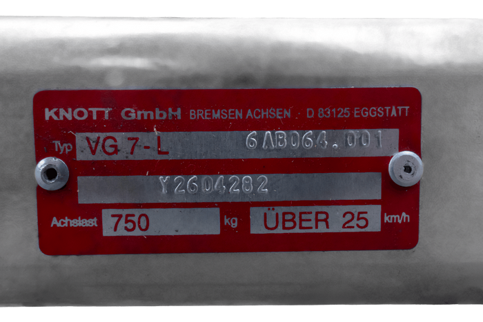 KNOTT VG7-L unbraked axle for boat trailer 750kg 1094mm 1406mm 4x100